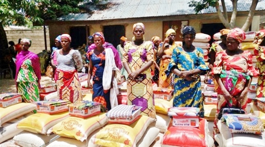 Widows receiving aid, Adamawa, June 2016