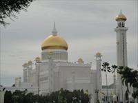 What would Sharia mean for non-Muslims in Brunei?