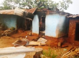 Gunmen kill 100 Christian villagers in central Nigeria