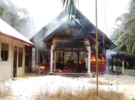 Church attack routs thousands of Indonesian Christians
