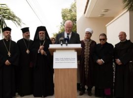 Shaun Casey (centre) in his role as Special Representative to Cyprus for Religion and Global Affairs of the State Department of the United States of America, speaks during a press conference at the end of a meeting with the religious leaders of Cyprus in March 2016.
