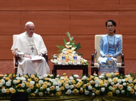 Pope Francis meeting Aung San Suu Kyi during his visit to Myanmar, Nov 2017 (Getty)