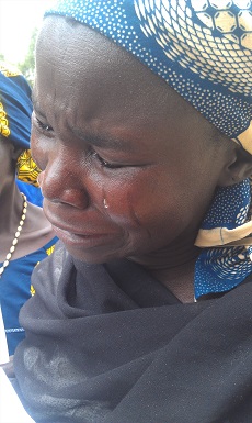A mother of one of the Chibok girls is crying as her daughter is missing. They are persecution victims too. (Photo: World Watch Monitor)