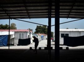 Refugee camps in Greece are "microcosms of the Middle East with all the same ethnic and religious tensions" which are being intensified here, causing violence. (Photo: Photo by Louisa Gouliamaki/AFP/Getty Images)