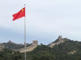China's national flag should not only fly at tourist sites like the Great Wall, but also at religious venues, say state-sanctioned religious groups. (Photo: World Watch Monitor)